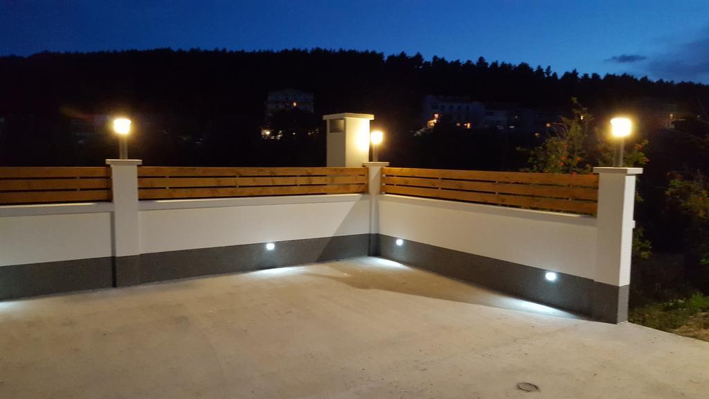 Apartments Villa Katija Дрвеник Екстер'єр фото